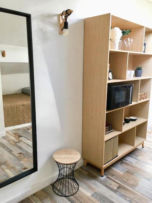 Appartement Sous Les Toits Tres Bien Place Et Climatise Montpellier